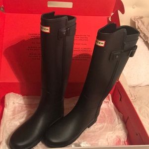 Hunter boots size 6